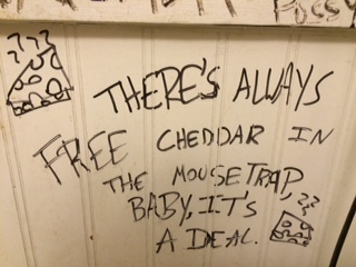 free-cheddar-mouse-trap